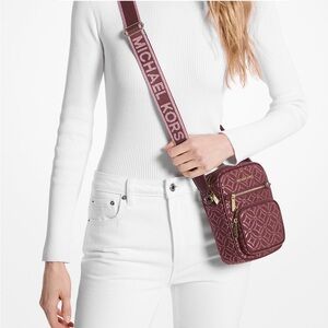 MICHAEL KORS 
Jet Set Medium Metallic Logo Jacquard Crossbody Bag